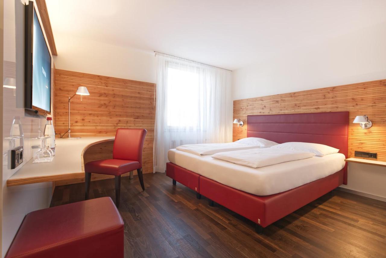 Parkhotel Schillerhoehe マールバッハ・アム・ネッカー エクステリア 写真
