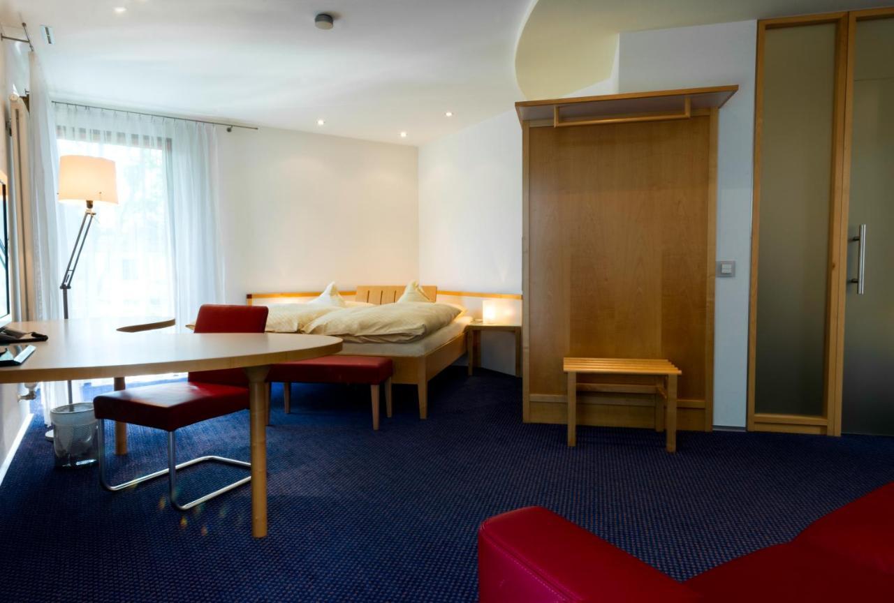 Parkhotel Schillerhoehe マールバッハ・アム・ネッカー エクステリア 写真